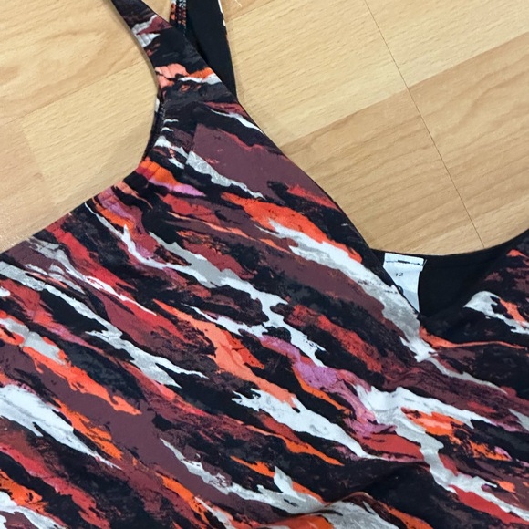 Brand New Lululemon Align Tank - Picture 4 of 9